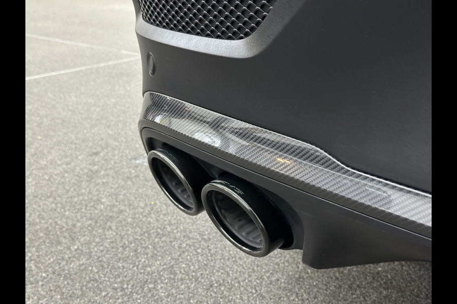 Mercedes-Benz GLE Coupé AMG 53 Hybrid | Carbon | Leder-Exclusief | Massage | Soft-Close | Stoelventilatie | 360 Camera | Panorama | ACC | Treeplanken Verlicht | Stoelverwarming V+A | Head-Up | Burmester | Trekhaak | Luchtvering | AMG Drive-Unit | Alcantara-Carbon Stuur | 4-Zone Clima | Rode Gordels | Berker Clima | 22 inch | Stuurwielverwarming |