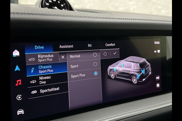 Porsche Cayenne 3.0 E-Hybrid | 360 Camera | ACC | Sport-Design | Panorama | Soft-Close | Nachtzicht | Stoelventilatie | BOSE | Sport-Chrono | Luchtvering | Trekhaak | Stoelverwarming V+A  | Sport-Uitlaat | Matrix-LED | 22'' | Keyless-Entry | Stuurverwarming | Comfortstoelen | Memory | Carplay |