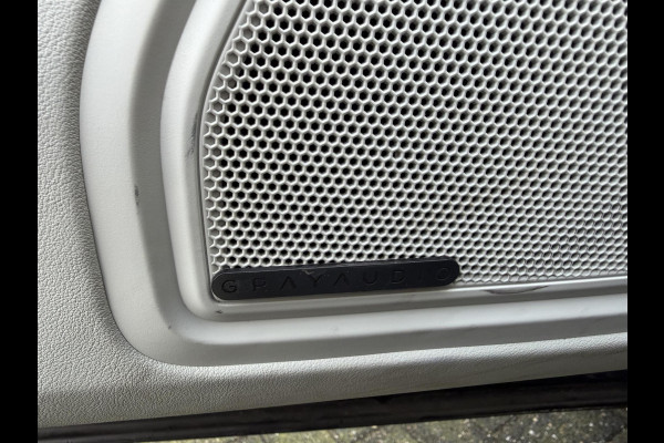 Porsche Macan 3.0 S Sport Chrono | Panoramadak | Camera | Luchtvering | Carbon | GPAYAUDIO | DAB |