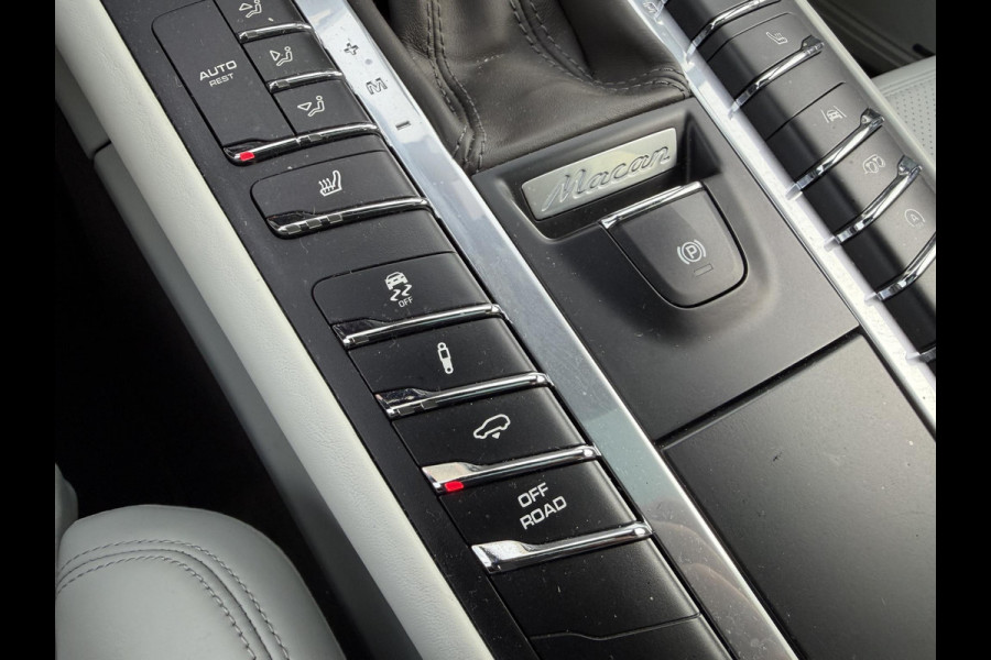 Porsche Macan 3.0 S Sport Chrono | Panoramadak | Camera | Luchtvering | Carbon | GPAYAUDIO | DAB |