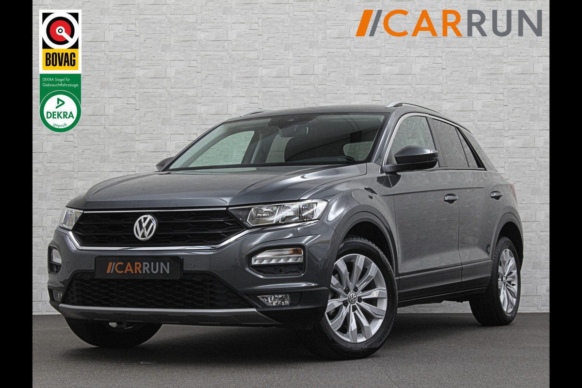 Volkswagen T-Roc 1.5 TSI 150pk DSG | ACC | Origineel NL | BOVAG Garantie | Trekhaak 1500kg | Camera | Lane Assist | Groot Navi | Carplay | Climat Getint Glas | 17'' | Adaptieve Cruise Control | Parkeercamera | Caravantrekker!