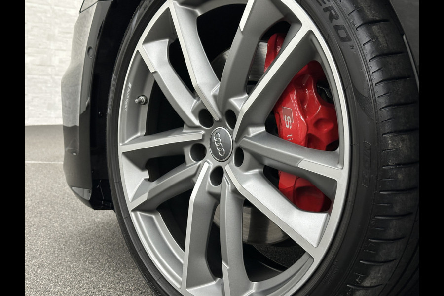 Audi A6 Avant 55 TFSI V6 340PK S-Line | Luchtvering | ACC | B&O | Panorama | 360 Camera | Matrix-LED | Trekhaak | RS-Leder | Standkachel | 4-Zone Clima | 21'' | Stoelverwarming V+A | Carplay | Lane & Side Assist | Virtual-Cockpit | Draadloos Laden.