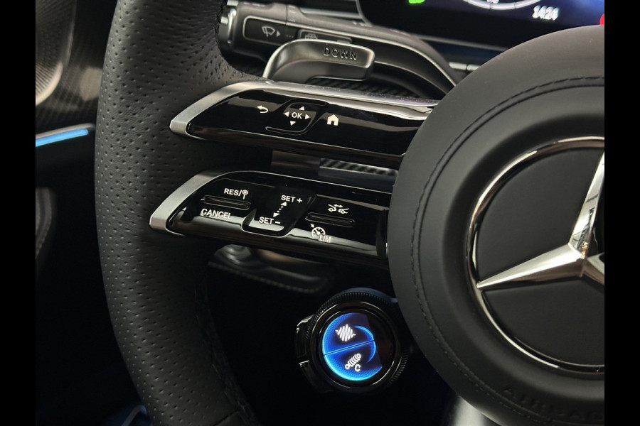 Mercedes-Benz GLE AMG 53 Hybrid 4MATIC+ | Nieuw! | Panorama | Massage | Soft-Close | ACC | 360 Camera | Stoelventilatie | Head-Up | Burmester | Trekhaak | Carbon | Stoelverwarming V+A | 4-Zone Clima | AMG Drive-Unit | ISO & Warmtewerend Glas | 22 Inch | Keyless-Go | Night-Pakket | Memory | Luchtvering | Parfumering | Carplay | Stuurverwarming | Rij assistent pakket + | Bekerhouder Clima | Draadloos Laden |