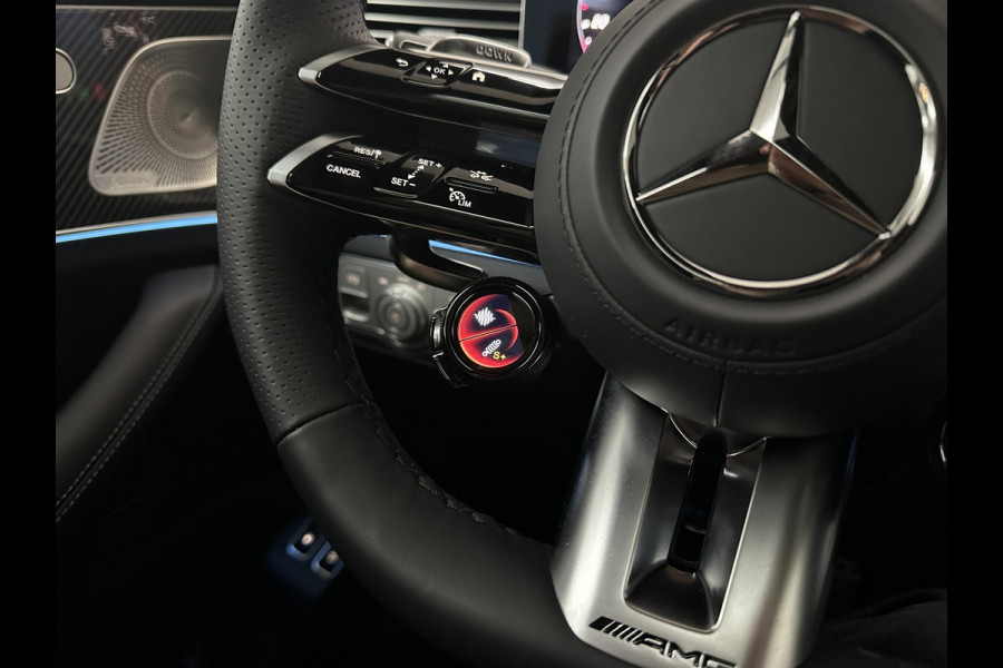 Mercedes-Benz GLE AMG 53 Hybrid 4MATIC+ | Nieuw! | Panorama | Massage | Soft-Close | ACC | 360 Camera | Stoelventilatie | Head-Up | Burmester | Trekhaak | Carbon | Stoelverwarming V+A | 4-Zone Clima | AMG Drive-Unit | ISO & Warmtewerend Glas | 22 Inch | Keyless-Go | Night-Pakket | Memory | Luchtvering | Parfumering | Carplay | Stuurverwarming | Rij assistent pakket + | Bekerhouder Clima | Draadloos Laden |