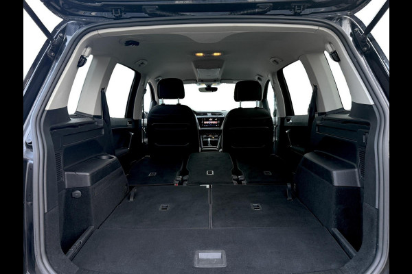 Volkswagen Touran 1.4 TSI Highline Aut.|7P Navi Clima Acc Stoelverw. Apple Carplay & Android Auto 1e Eigenaar DealerOH