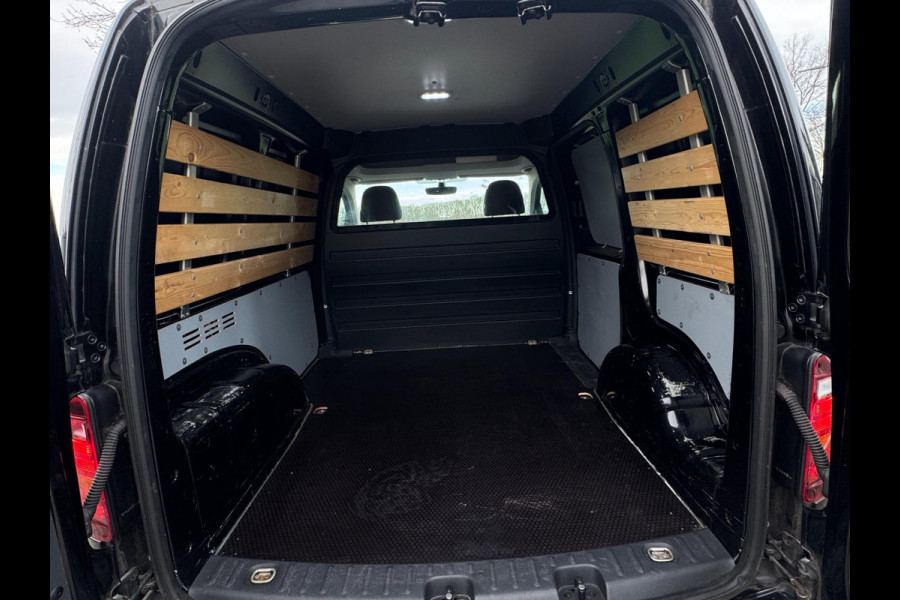 Volkswagen Caddy 2.0 TDI L1H1 BMT Exclusive Edition LED / ACC / WINTERPACK / PDC / VLOER / LAT-OM-LAT / RIEM RECENT VERV. / VOL OP