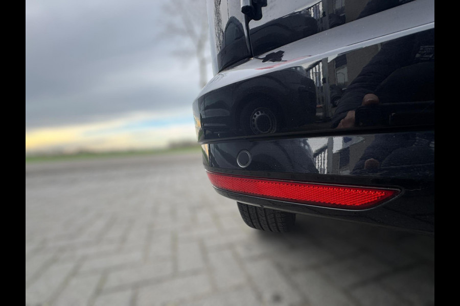 Volkswagen Caddy 2.0 TDI L1H1 BMT Exclusive Edition LED / ACC / WINTERPACK / PDC / VLOER / LAT-OM-LAT / RIEM RECENT VERV. / VOL OP