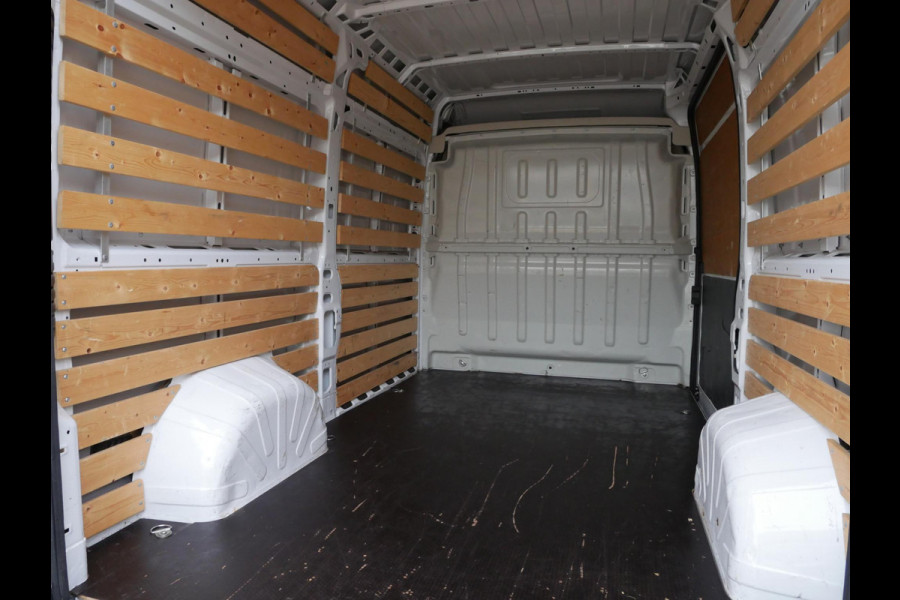 Fiat Ducato 2.3 MultiJet 140PK, L2H2, Airco