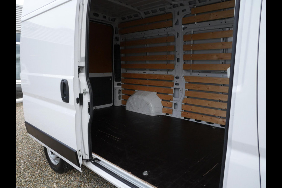 Fiat Ducato 2.3 MultiJet 140PK, L2H2, Airco