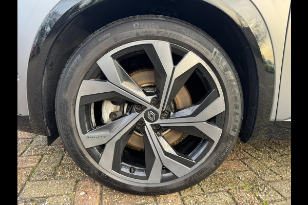 Renault Espace E-Tech full hybrid 200 esprit Alpine 7pers. Pano / 360 Cam / Mat Grijs / 4 Control / Pano / Elektr bed. Aklep