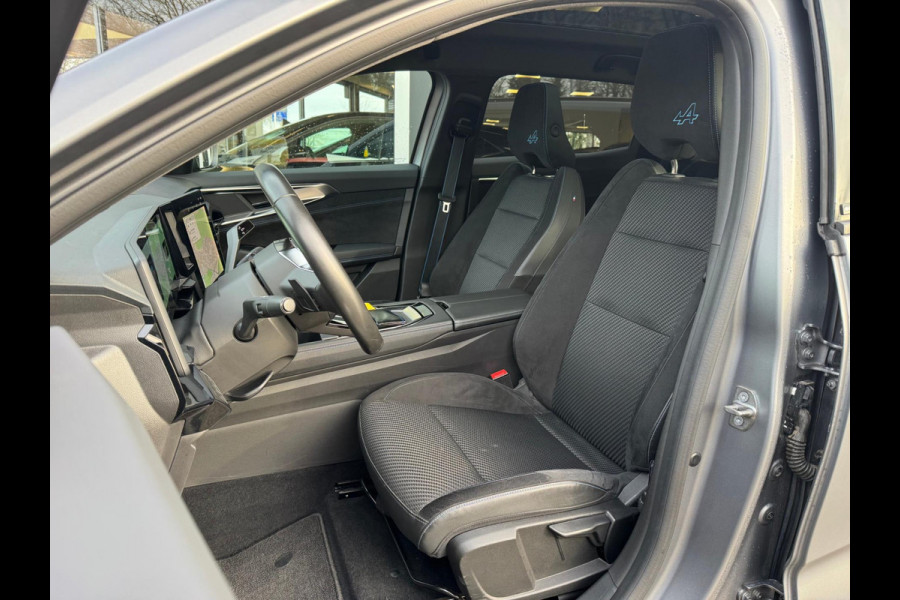 Renault Espace E-Tech full hybrid 200 esprit Alpine 7pers. Pano / 360 Cam / Mat Grijs / 4 Control / Pano / Elektr bed. Aklep