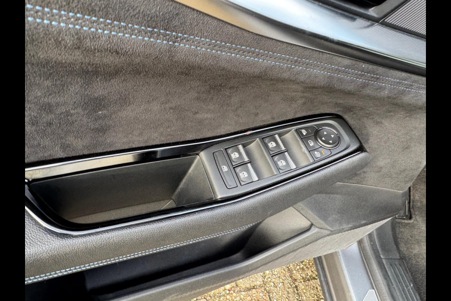 Renault Espace E-Tech full hybrid 200 esprit Alpine 7pers. Pano / 360 Cam / Mat Grijs / 4 Control / Pano / Elektr bed. Aklep