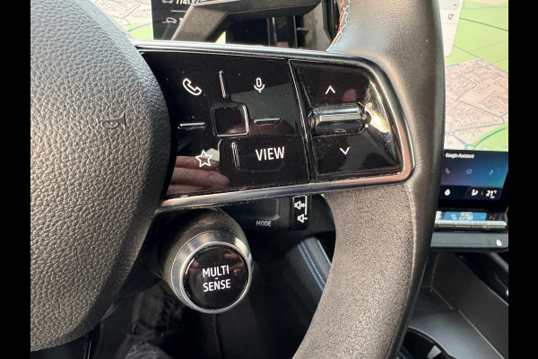 Renault Espace E-Tech full hybrid 200 esprit Alpine 7pers. Pano / 360 Cam / Mat Grijs / 4 Control / Pano / Elektr bed. Aklep