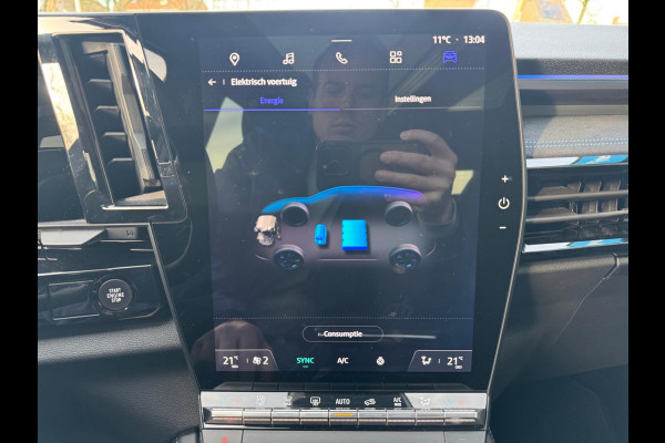 Renault Espace E-Tech full hybrid 200 esprit Alpine 7pers. Pano / 360 Cam / Mat Grijs / 4 Control / Pano / Elektr bed. Aklep