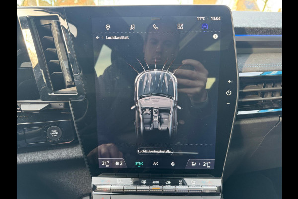 Renault Espace E-Tech full hybrid 200 esprit Alpine 7pers. Pano / 360 Cam / Mat Grijs / 4 Control / Pano / Elektr bed. Aklep