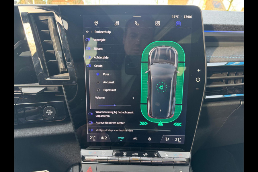 Renault Espace E-Tech full hybrid 200 esprit Alpine 7pers. Pano / 360 Cam / Mat Grijs / 4 Control / Pano / Elektr bed. Aklep