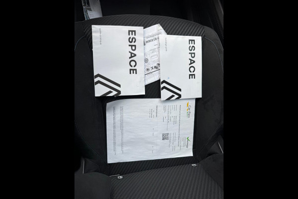 Renault Espace E-Tech full hybrid 200 esprit Alpine 7pers. Pano / 360 Cam / Mat Grijs / 4 Control / Pano / Elektr bed. Aklep
