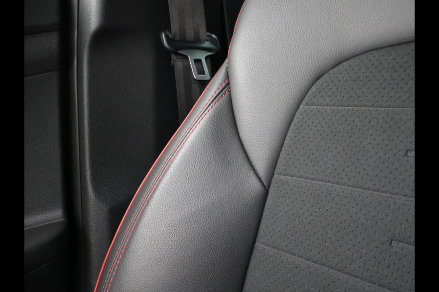 Hyundai Tucson 1.6 T-GDI 177 PK N-LINE + TREKHAAK | 19 INCH | CAMERA | STOELVERW. | CARPLAY | LED