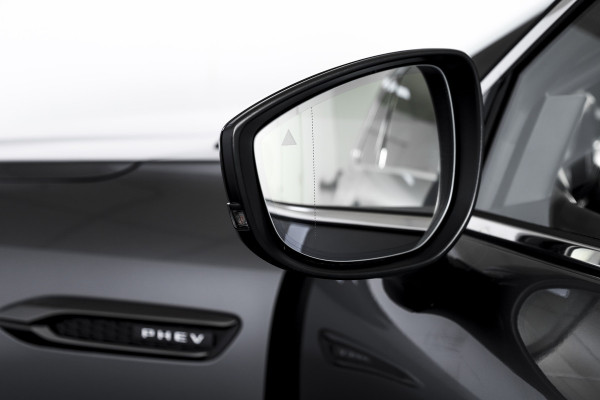 Mazda CX-80 2.5 e-SkyActiv PHEV Homura Plus 7p. | S/K-Panodak | Adapt. Cruise | Elek. Stoel-+verwarming & Ventilatie | Leder | HUD | 360 Camera | Bose | NAV+App. Connect | LM 20" | 9331