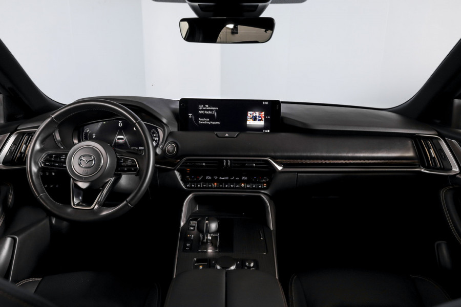 Mazda CX-80 2.5 e-SkyActiv PHEV Homura Plus 7p. | S/K-Panodak | Adapt. Cruise | Elek. Stoel-+verwarming & Ventilatie | Leder | HUD | 360 Camera | Bose | NAV+App. Connect | LM 20" | 9290