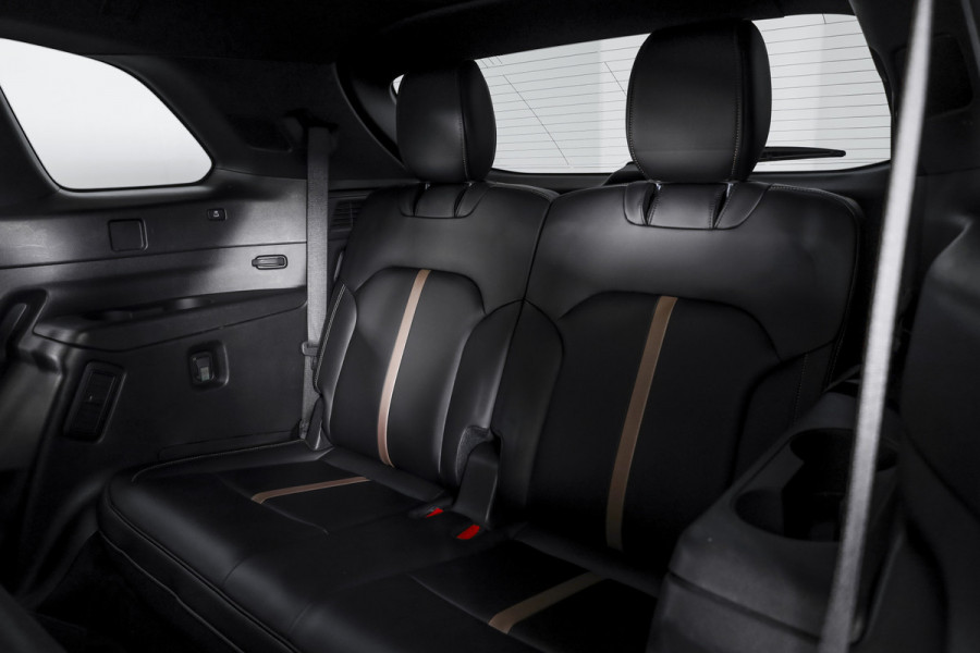 Mazda CX-80 2.5 e-SkyActiv PHEV Homura Plus 7p. | S/K-Panodak | Adapt. Cruise | Elek. Stoel-+verwarming & Ventilatie | Leder | HUD | 360 Camera | Bose | NAV+App. Connect | LM 20" | 9290