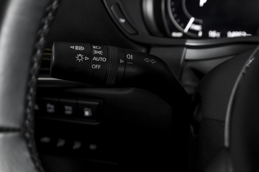 Mazda CX-80 2.5 e-SkyActiv PHEV Homura Plus 7p. | S/K-Panodak | Adapt. Cruise | Elek. Stoel-+verwarming & Ventilatie | Leder | HUD | 360 Camera | Bose | NAV+App. Connect | LM 20" | 9290