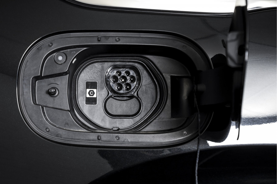 Mazda CX-80 2.5 e-SkyActiv PHEV Homura Plus 7p. | S/K-Panodak | Adapt. Cruise | Elek. Stoel-+verwarming & Ventilatie | Leder | HUD | 360 Camera | Bose | NAV+App. Connect | LM 20" | 9290