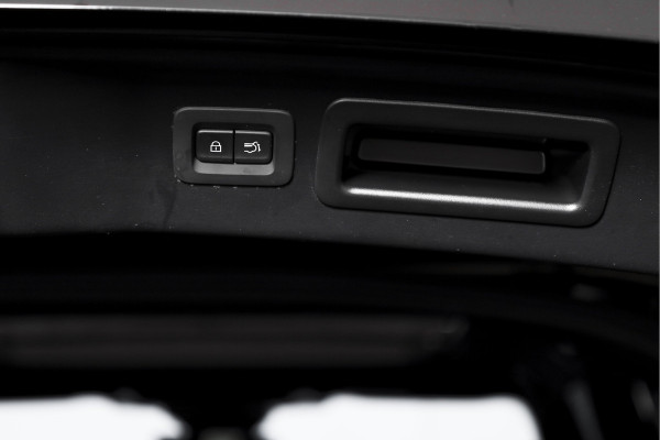 Mazda CX-80 2.5 e-SkyActiv PHEV Homura Plus 7p. | S/K-Panodak | Adapt. Cruise | Elek. Stoel-+verwarming & Ventilatie | Leder | HUD | 360 Camera | Bose | NAV+App. Connect | LM 20" | 9290