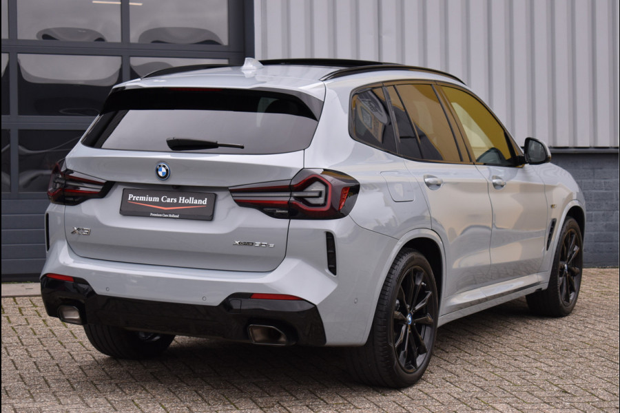 BMW X3 xDrive30e M-Pakket 292 Pk Brooklyn Grau Pano Memory Laser 20 Inch
