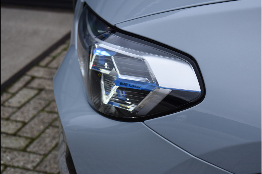 BMW X3 xDrive30e M-Pakket 292 Pk Brooklyn Grau Pano Memory Laser 20 Inch