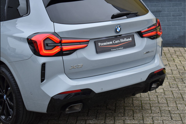 BMW X3 xDrive30e M-Pakket 292 Pk Brooklyn Grau Pano Memory Laser 20 Inch