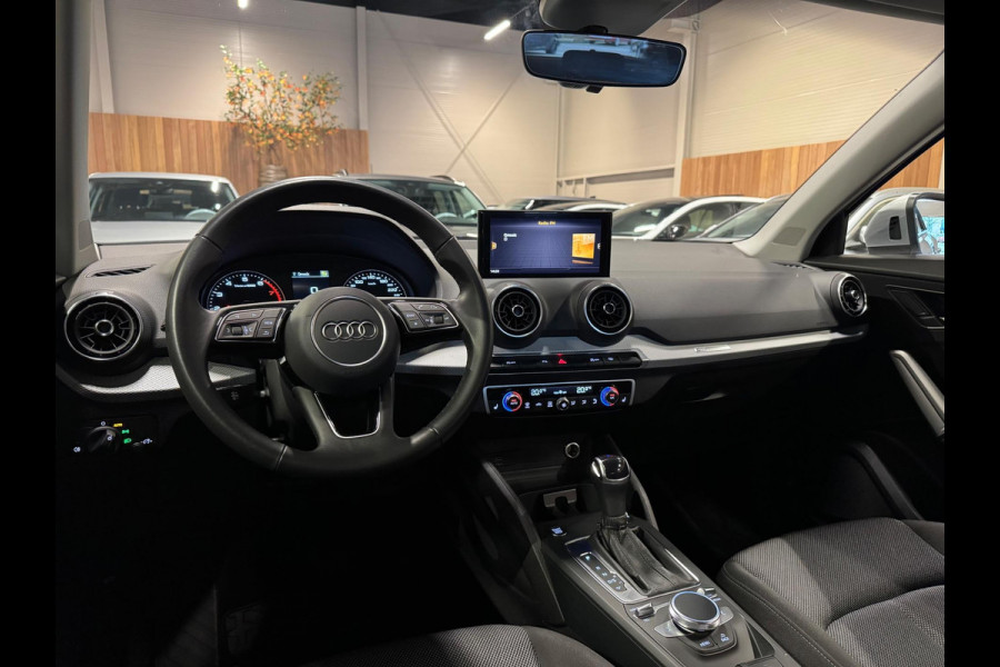 Audi Q2 35 TFSI 150PK S-Tronic, Apple Carplay, Cruise, Clima, Multistuur, PDC, Android Auto, Bluetooth/Tel, Volledig Onderhouden