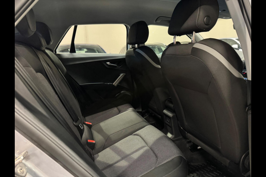 Audi Q2 35 TFSI 150PK S-Tronic, Apple Carplay, Cruise, Clima, Multistuur, PDC, Android Auto, Bluetooth/Tel, Volledig Onderhouden