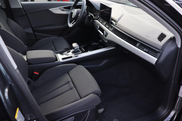 Audi A4 Limousine 35 TFSI Advanced Edition org.NL