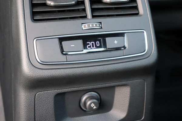 Audi A4 Limousine 35 TFSI Advanced Edition org.NL