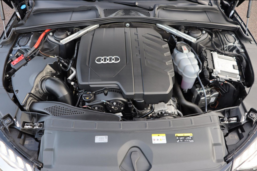 Audi A4 Limousine 35 TFSI Advanced Edition org.NL