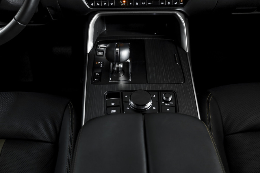 Mazda CX-60 2.5 e-SkyActiv PHEV Homura Plus | S/K-Panodak | Adapt. Cruise | Elek. Stoel-+verwarming & Ventilatie | Leder | HUD | 360 Camera | Bose | NAV+App. Connect | LM 20" | 0217