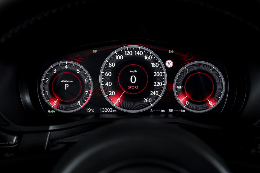 Mazda CX-60 2.5 e-SkyActiv PHEV Homura Plus | S/K-Panodak | Adapt. Cruise | Elek. Stoel-+verwarming & Ventilatie | Leder | HUD | 360 Camera | Bose | NAV+App. Connect | LM 20" | 0217