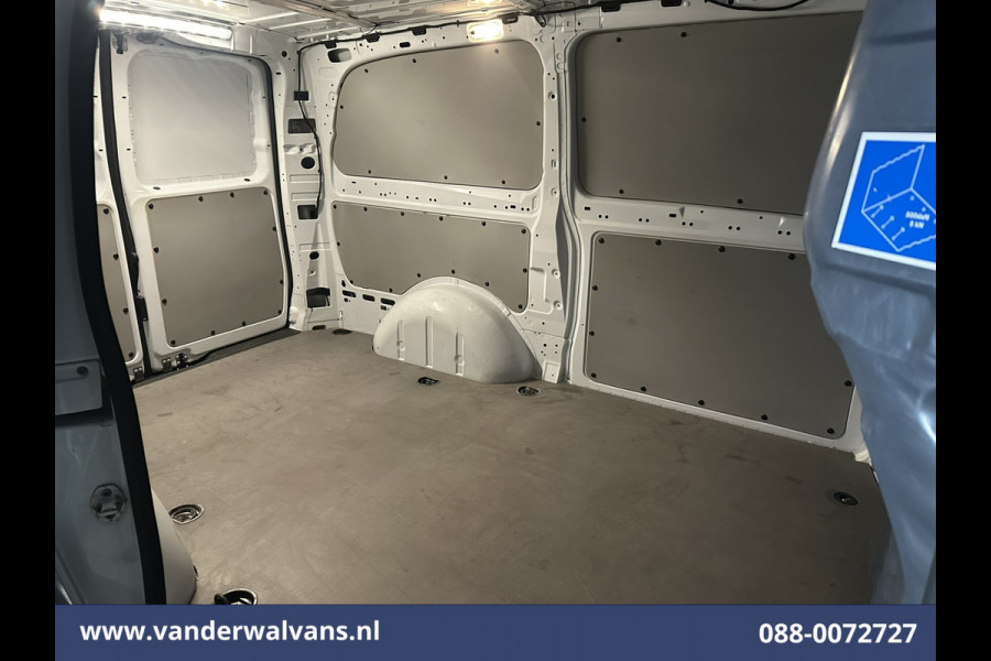 Mercedes-Benz Vito 111 CDI 115pk L2H1 Euro6 Airco | Parkeersensoren bleutooth telefoonvoorbereiding