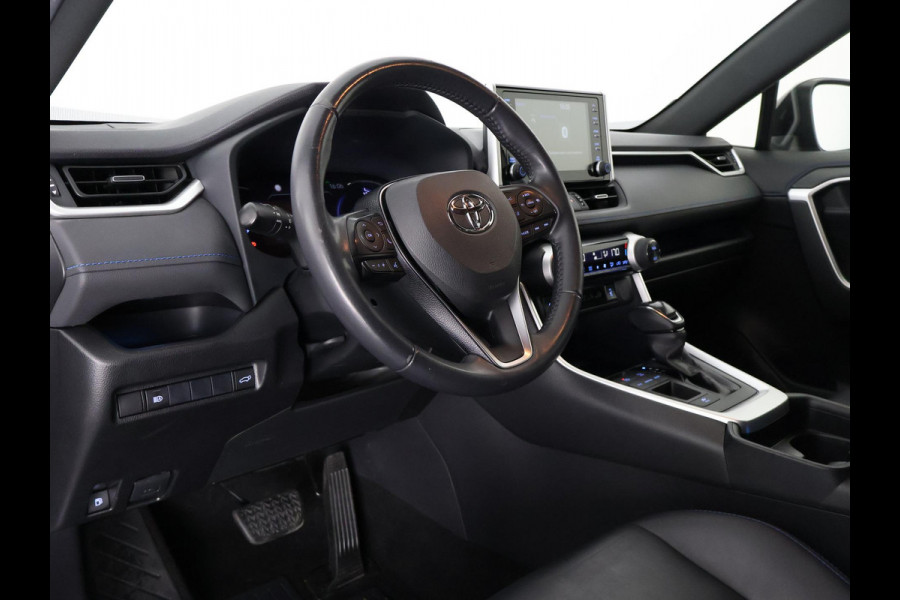 Toyota RAV4 2.5 EXECUTIVE PACK BITONE SCHUIFDAK GARANTIE 2029 LEDER. CAMERA. CARPLAY NAVIGATIE. ELEKTRISCHE ACHTERKLEP