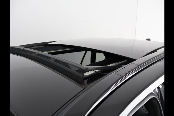 Toyota RAV4 2.5 EXECUTIVE PACK BITONE SCHUIFDAK GARANTIE 2029 LEDER. CAMERA. CARPLAY NAVIGATIE. ELEKTRISCHE ACHTERKLEP