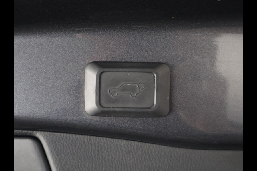 Toyota RAV4 2.5 EXECUTIVE PACK BITONE SCHUIFDAK GARANTIE 2029 LEDER. CAMERA. CARPLAY NAVIGATIE. ELEKTRISCHE ACHTERKLEP