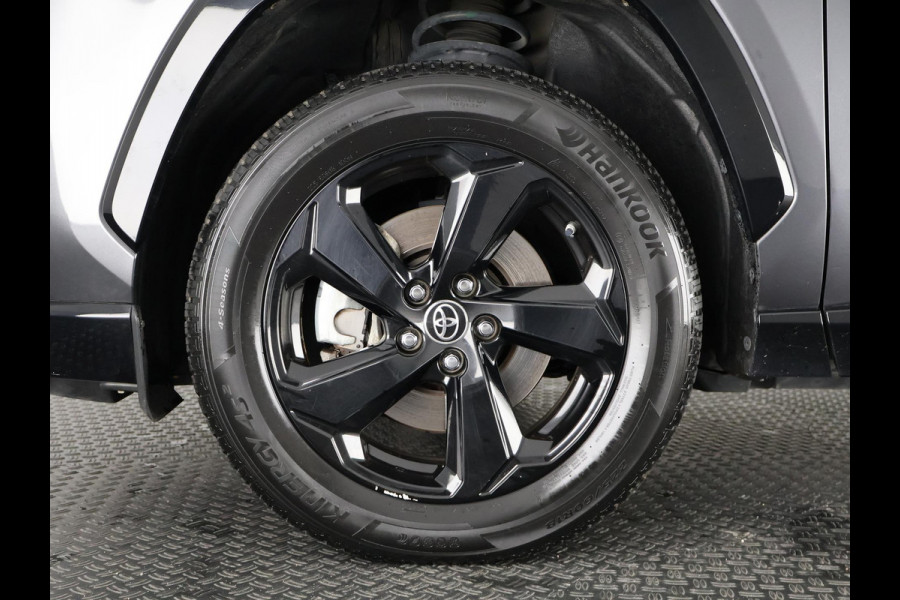 Toyota RAV4 2.5 EXECUTIVE PACK BITONE SCHUIFDAK GARANTIE 2029 LEDER. CAMERA. CARPLAY NAVIGATIE. ELEKTRISCHE ACHTERKLEP