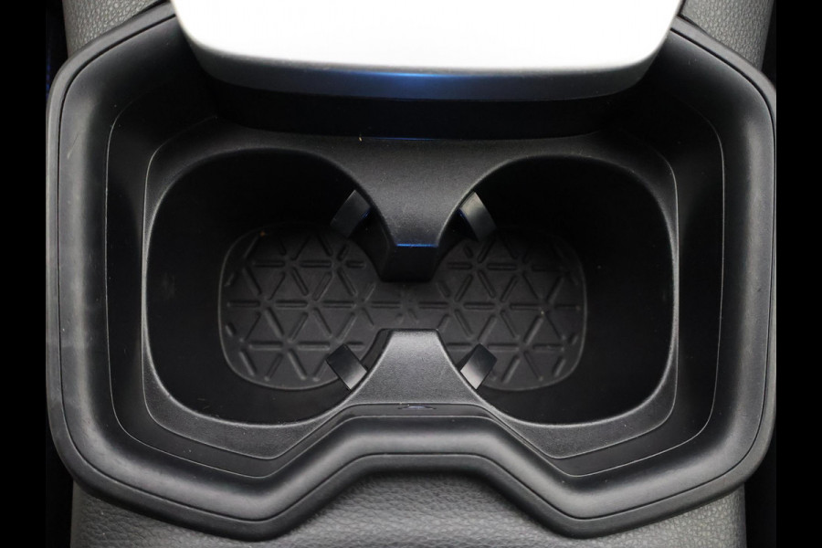 Toyota RAV4 2.5 EXECUTIVE PACK BITONE SCHUIFDAK GARANTIE 2029 LEDER. CAMERA. CARPLAY NAVIGATIE. ELEKTRISCHE ACHTERKLEP
