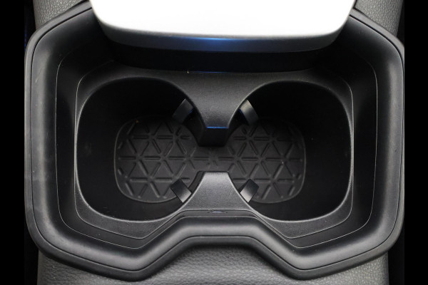Toyota RAV4 2.5 EXECUTIVE PACK BITONE SCHUIFDAK GARANTIE 2029 LEDER. CAMERA. CARPLAY NAVIGATIE. ELEKTRISCHE ACHTERKLEP