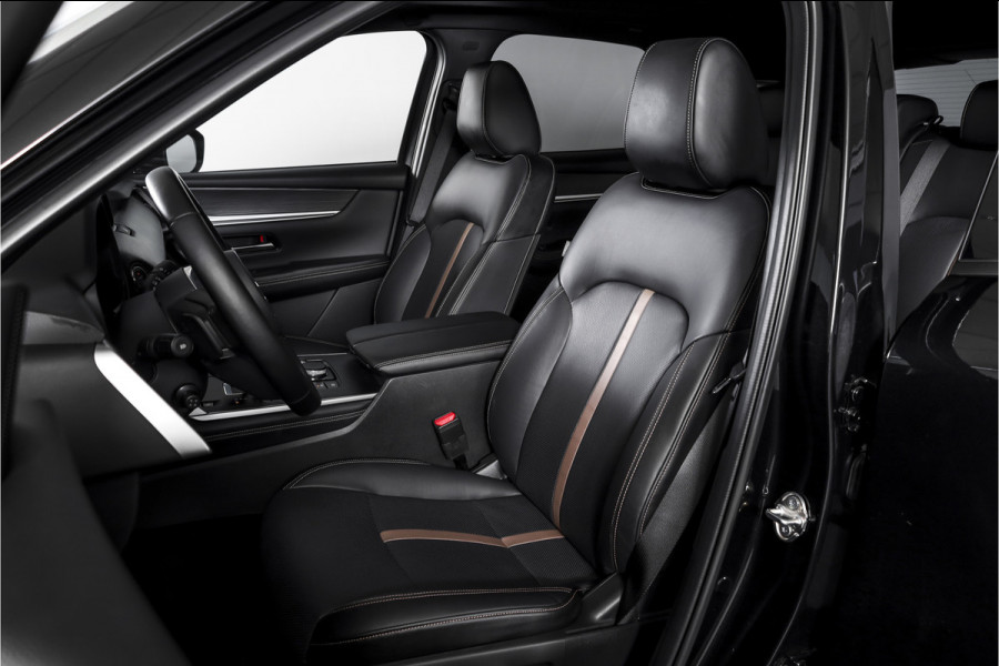 Mazda CX-60 2.5 e-SkyActiv PHEV Homura Plus | S/K-Panodak | Adapt. Cruise | Elek. Stoel-+verwarming & Ventilatie | Leder | HUD | 360 Camera | Bose | NAV+App. Connect | LM 20" | 0617