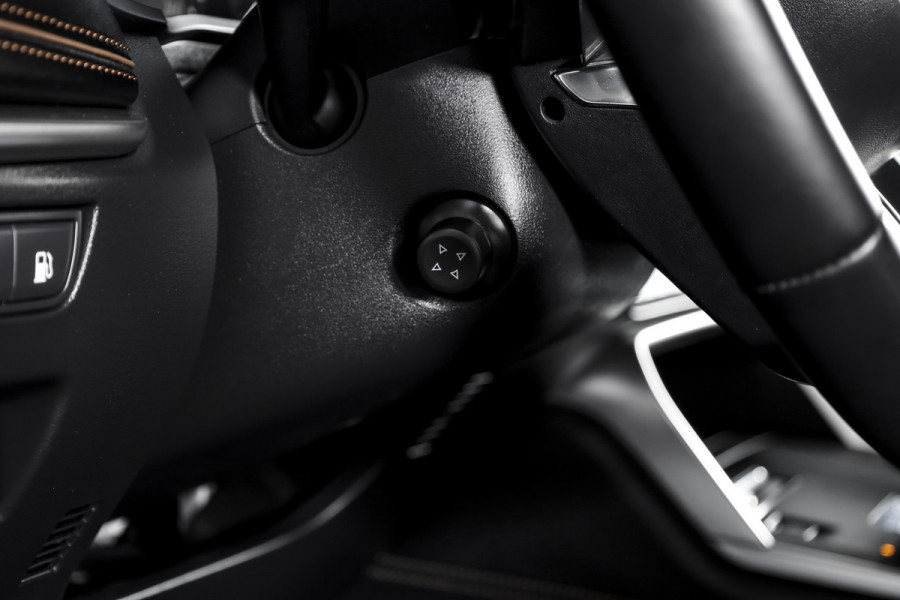 Mazda CX-60 2.5 e-SkyActiv PHEV Homura Plus | S/K-Panodak | Adapt. Cruise | Elek. Stoel-+verwarming & Ventilatie | Leder | HUD | 360 Camera | Bose | NAV+App. Connect | LM 20" | 0617