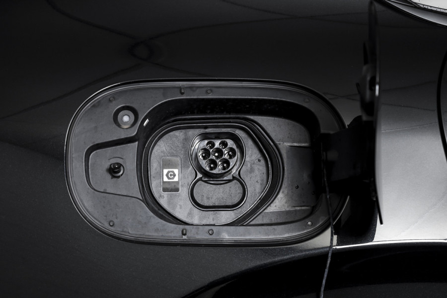 Mazda CX-60 2.5 e-SkyActiv PHEV Homura Plus | S/K-Panodak | Adapt. Cruise | Elek. Stoel-+verwarming & Ventilatie | Leder | HUD | 360 Camera | Bose | NAV+App. Connect | LM 20" | 0617