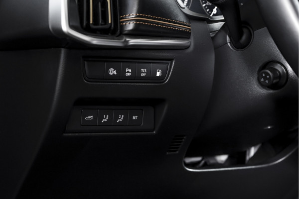 Mazda CX-60 2.5 e-SkyActiv PHEV Homura Plus | S/K-Panodak | Adapt. Cruise | Elek. Stoel-+verwarming & Ventilatie | Leder | HUD | 360 Camera | Bose | NAV+App. Connect | LM 20" | 0617