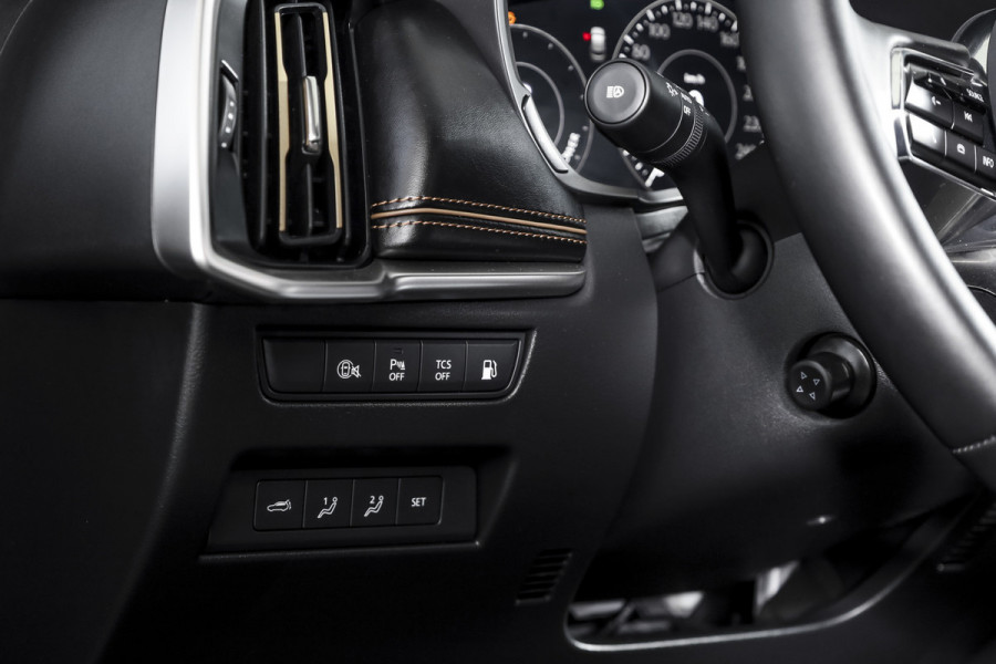 Mazda CX-60 2.5 e-SkyActiv PHEV Homura Plus | S/K-Panodak | Adapt. Cruise | Elek. Stoel-+verwarming & Ventilatie | Leder | HUD | 360 Camera | Bose | NAV+App. Connect | LM 20" | 0617